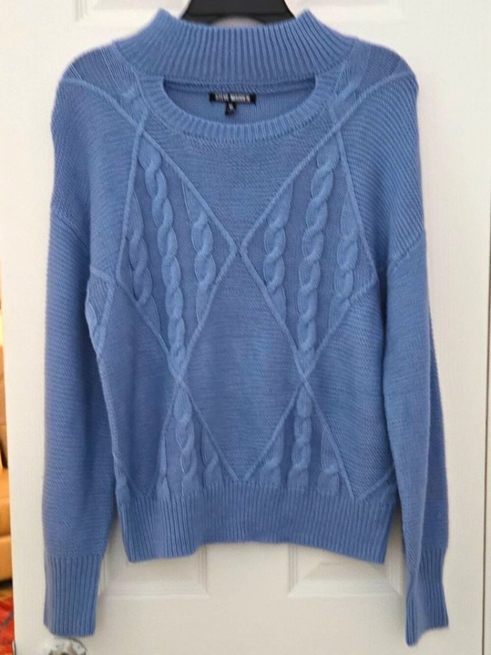 Steve Madden Women's Blue Cable Knit Crew Neck Long Sleeve Pullover Sweater M
